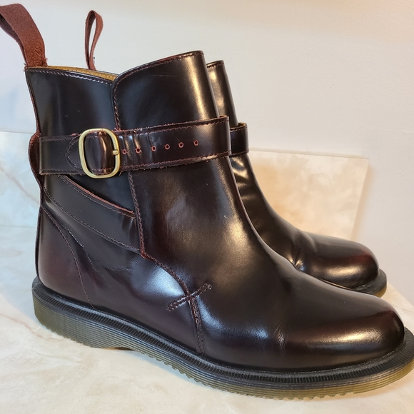 dr martens teresa boots